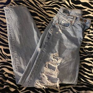 american eagle ripped jeans